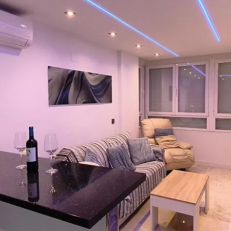 Aqua And Sol - Hidromasaje Wifi Centro Торремолинос