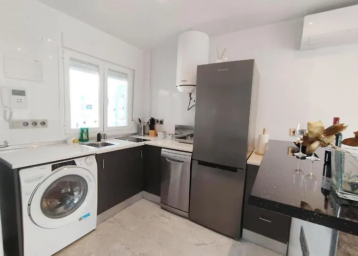 Aqua And Sol - Hidromasaje Wifi Centro Торремолинос